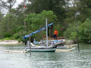 trimaran-Seberang-Belitung-Indonésie
